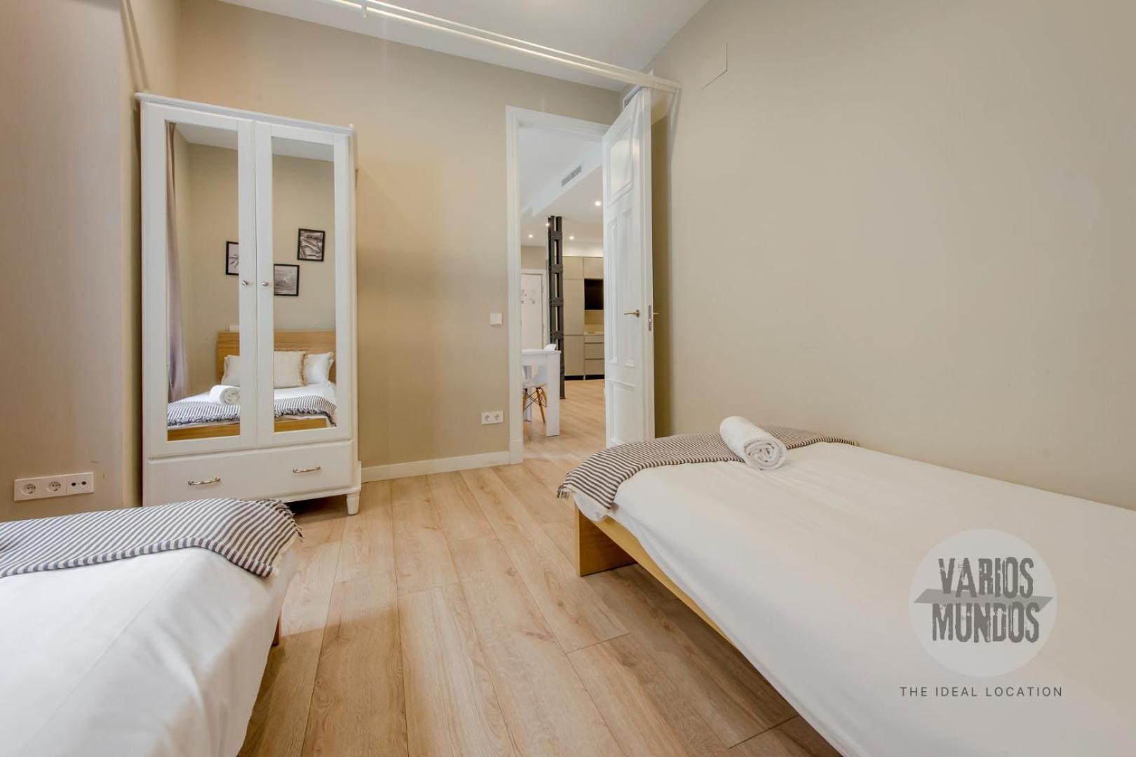 Vive Madrid Con Terraza Para 5 En Santa Ana 6 Extérieur photo
